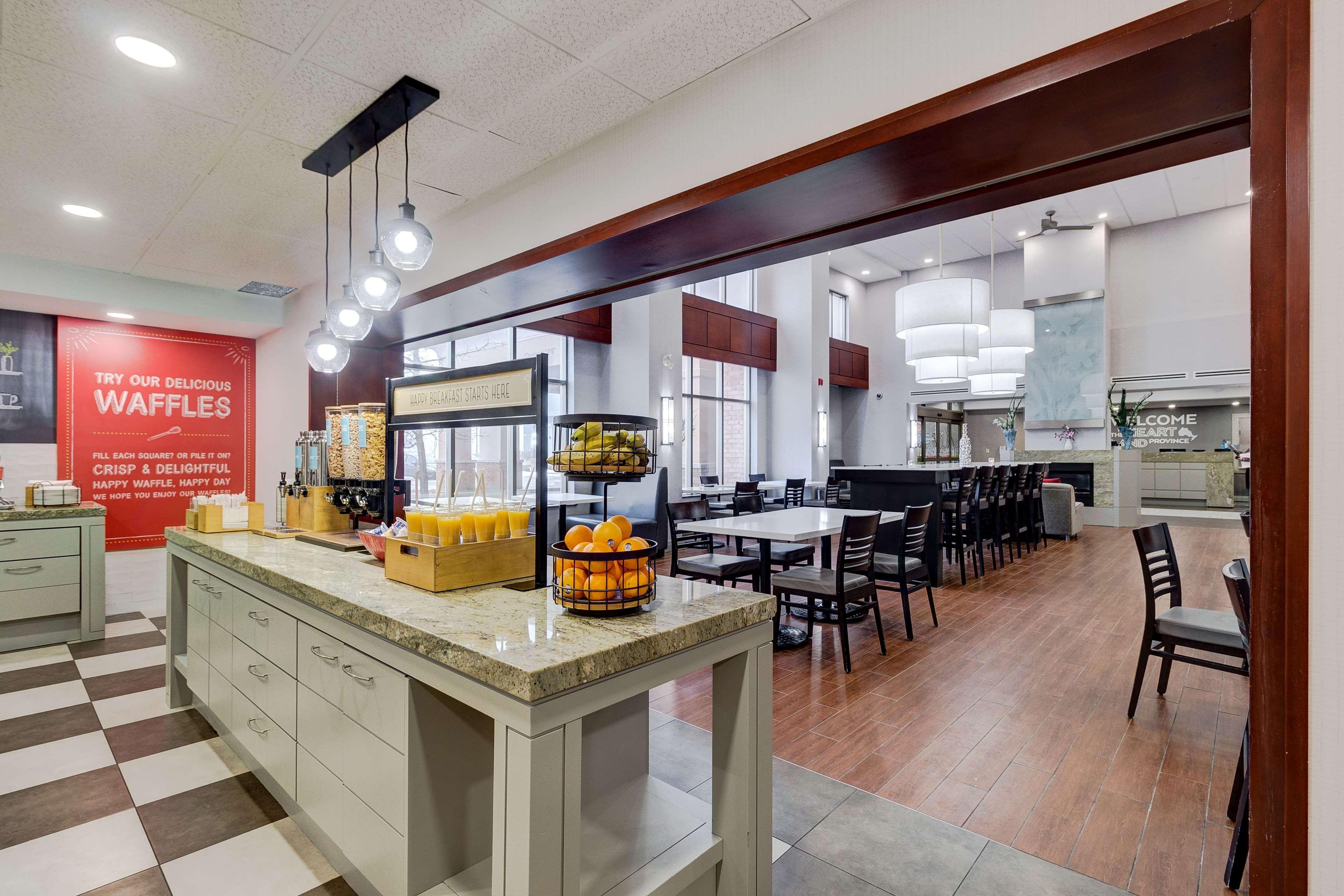 Hampton Inn & Suites By Hilton Brantford Exteriér fotografie
