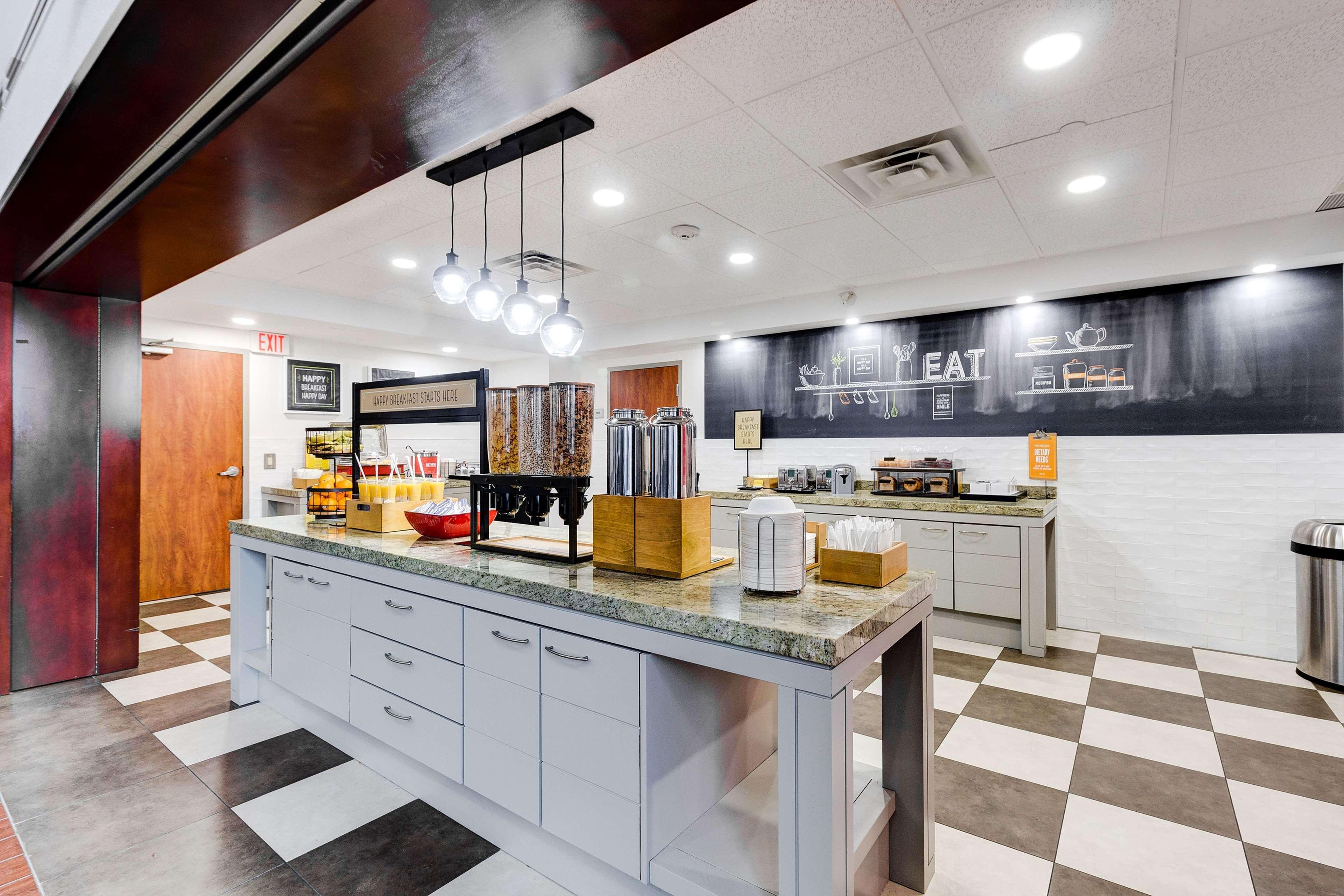 Hampton Inn & Suites By Hilton Brantford Exteriér fotografie