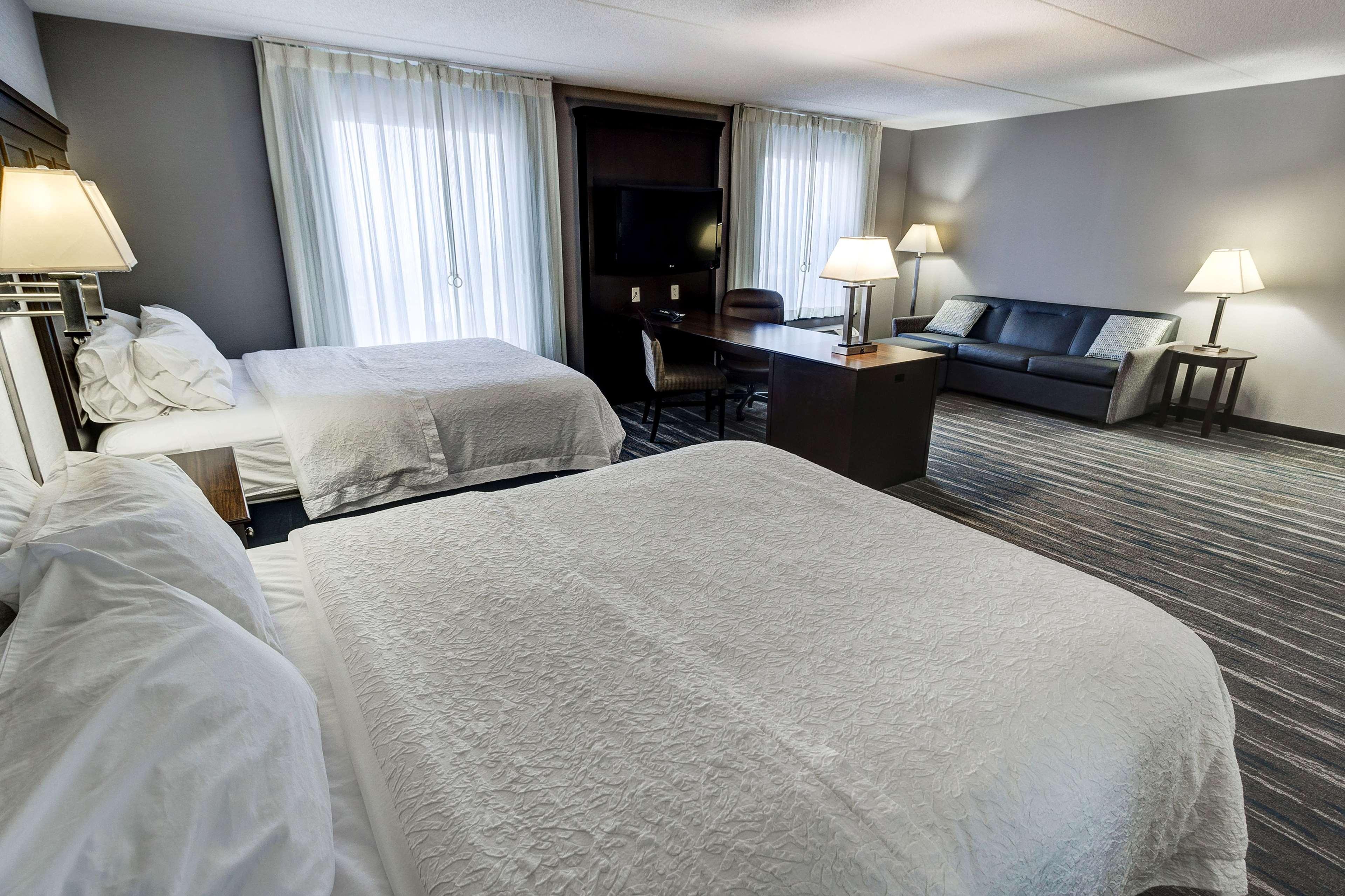 Hampton Inn & Suites By Hilton Brantford Exteriér fotografie