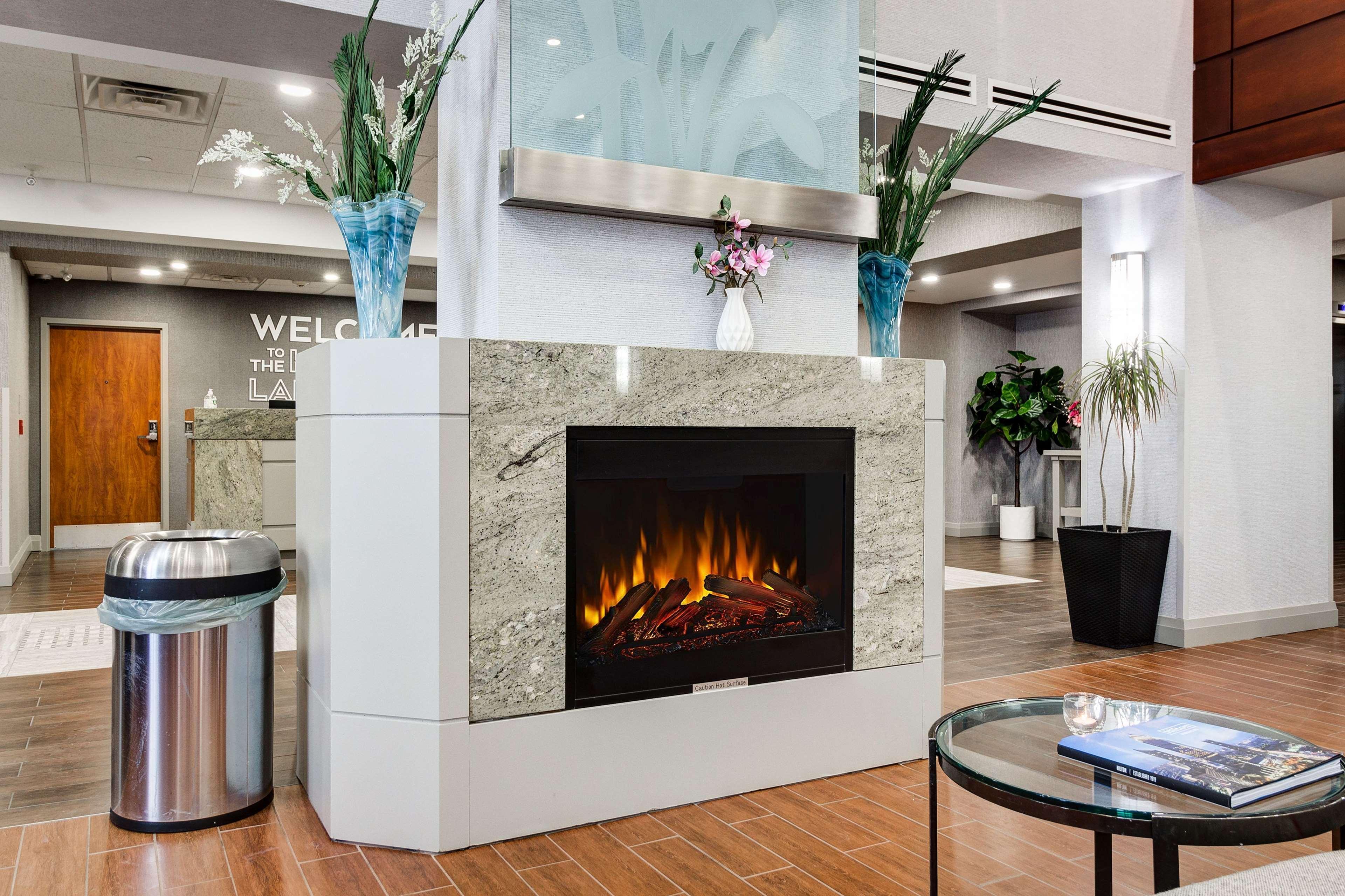 Hampton Inn & Suites By Hilton Brantford Exteriér fotografie